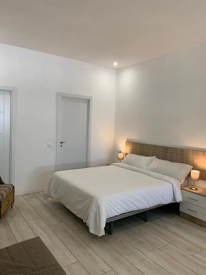MÁLAGA VELARDE cENTER Apartman 0*, Málaga Spanyolország