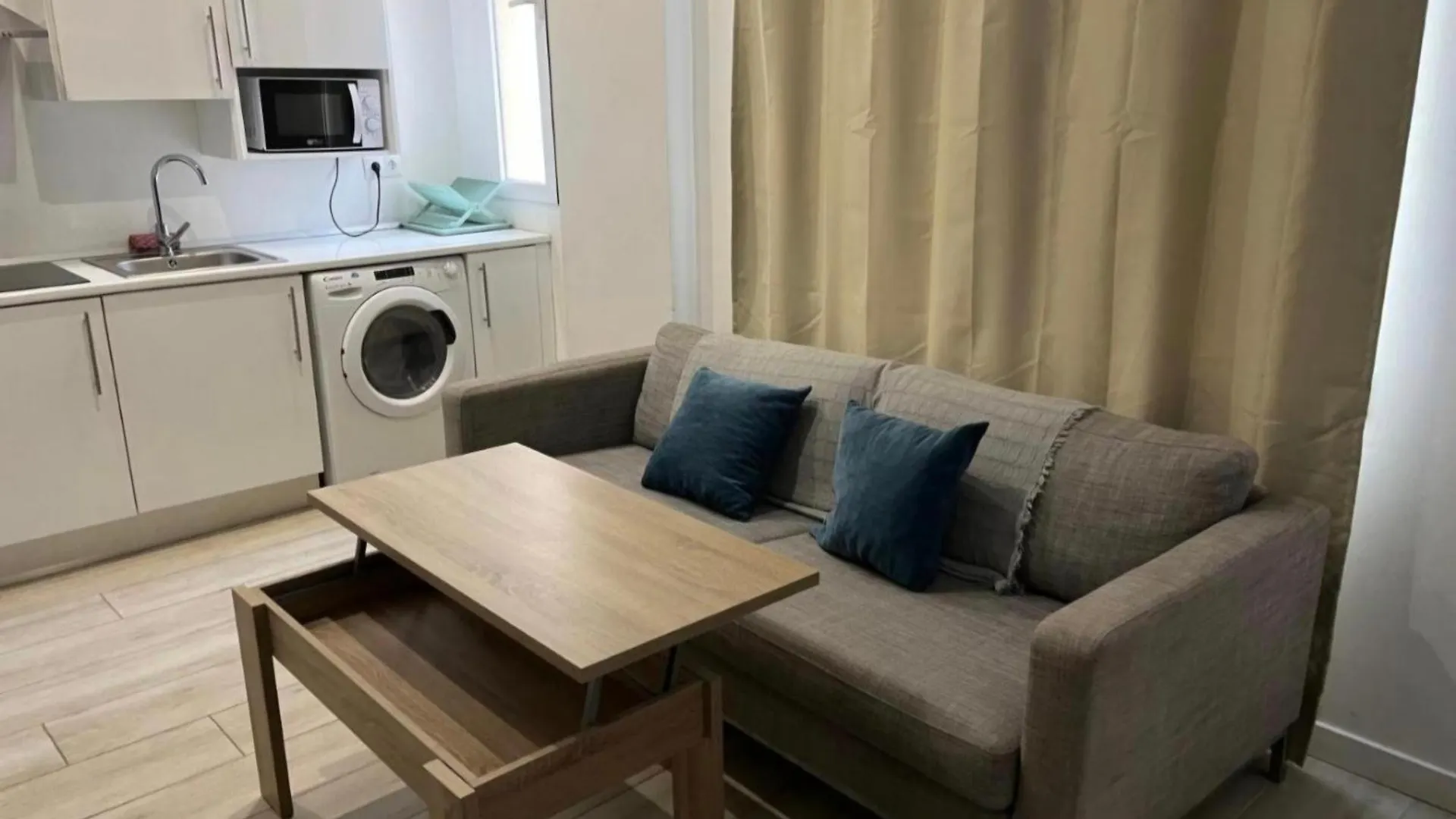 MÁLAGA VELARDE cENTER Apartman Spanyolország